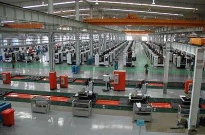 機器不開、鈔票不來、躺著虧錢,那些被迫轉型的外貿人